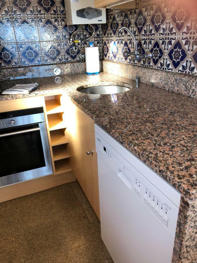 דירות Senhora da Luz H&H Seaview מראה חיצוני תמונה